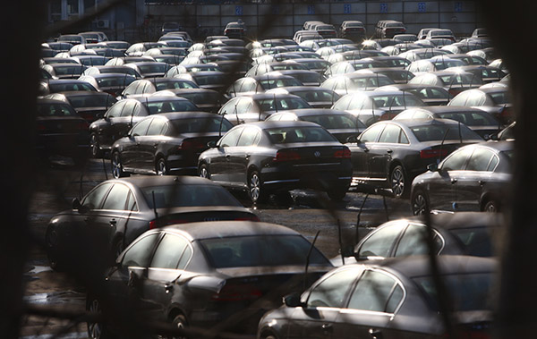 2015年全年,一汽轎車實現整車銷售僅為23.59萬輛,同比減少19.55%。 視覺中國 資料圖