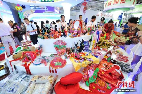 蘭洽會創辦于1993年,2012年6月,商務部聯合主辦第十八屆蘭洽會,蘭洽會正式升格為國家級。本屆蘭洽會以“共建